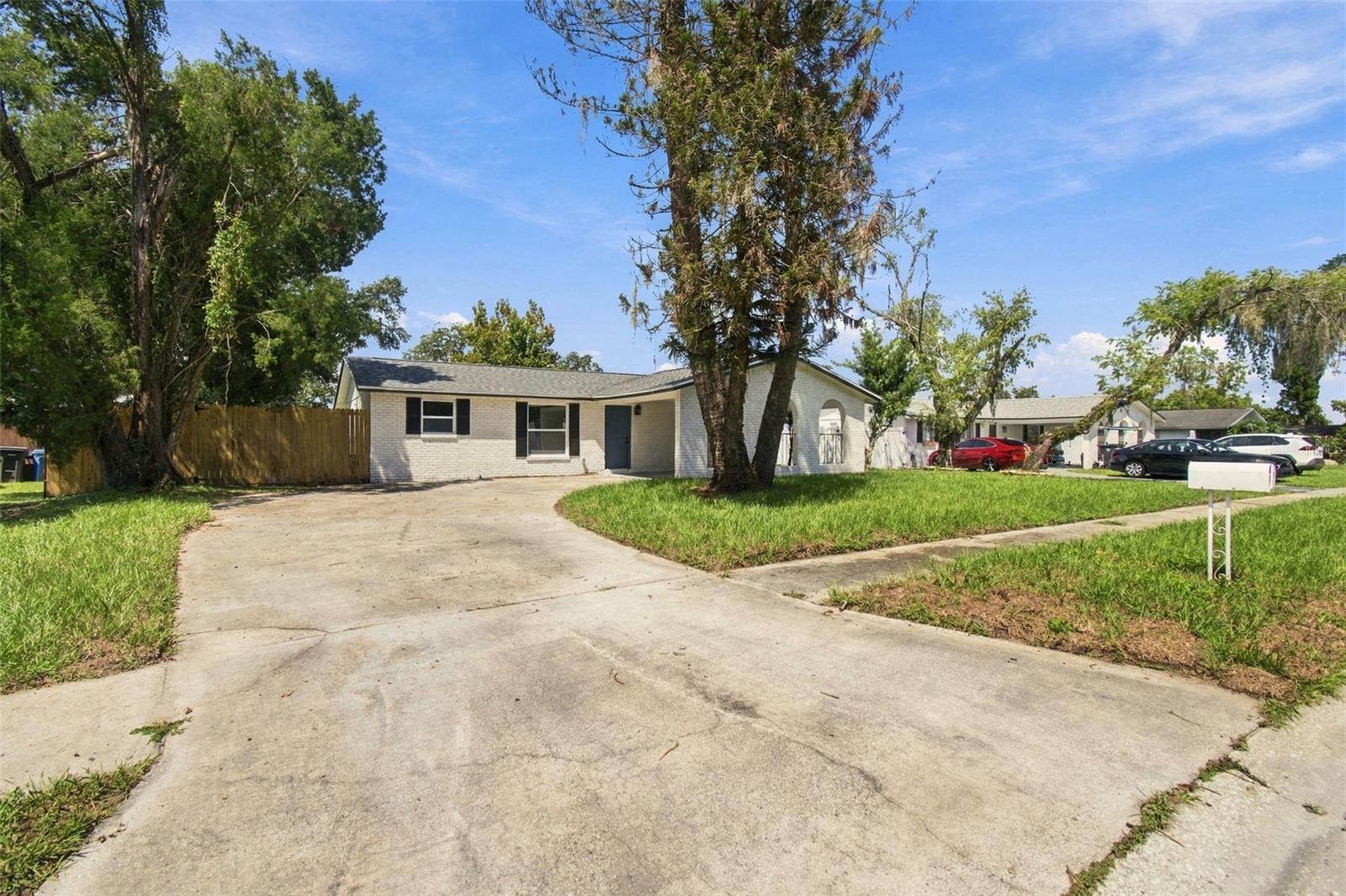 802 Walnut Drive, Seffner, FL 33584 — photo 3