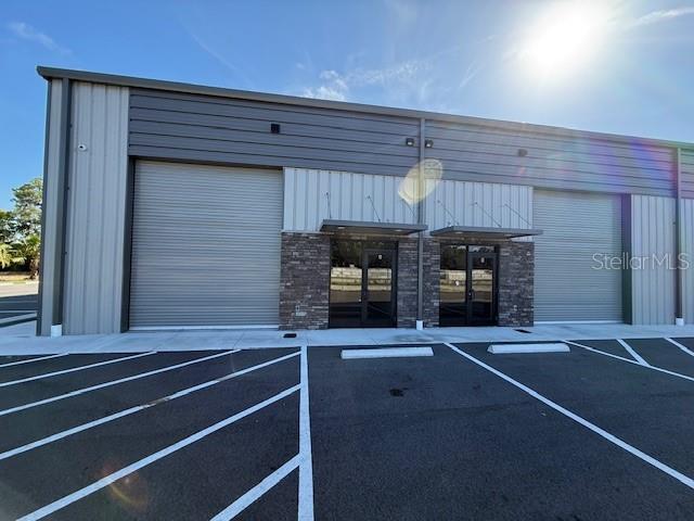 1800 Corporate Center Ln #B — photo