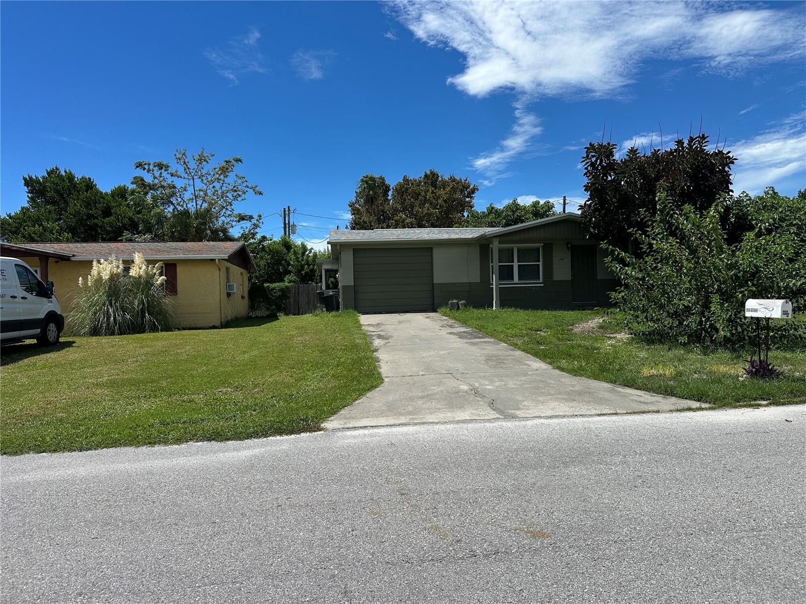 12807 Vassar Ct — photo