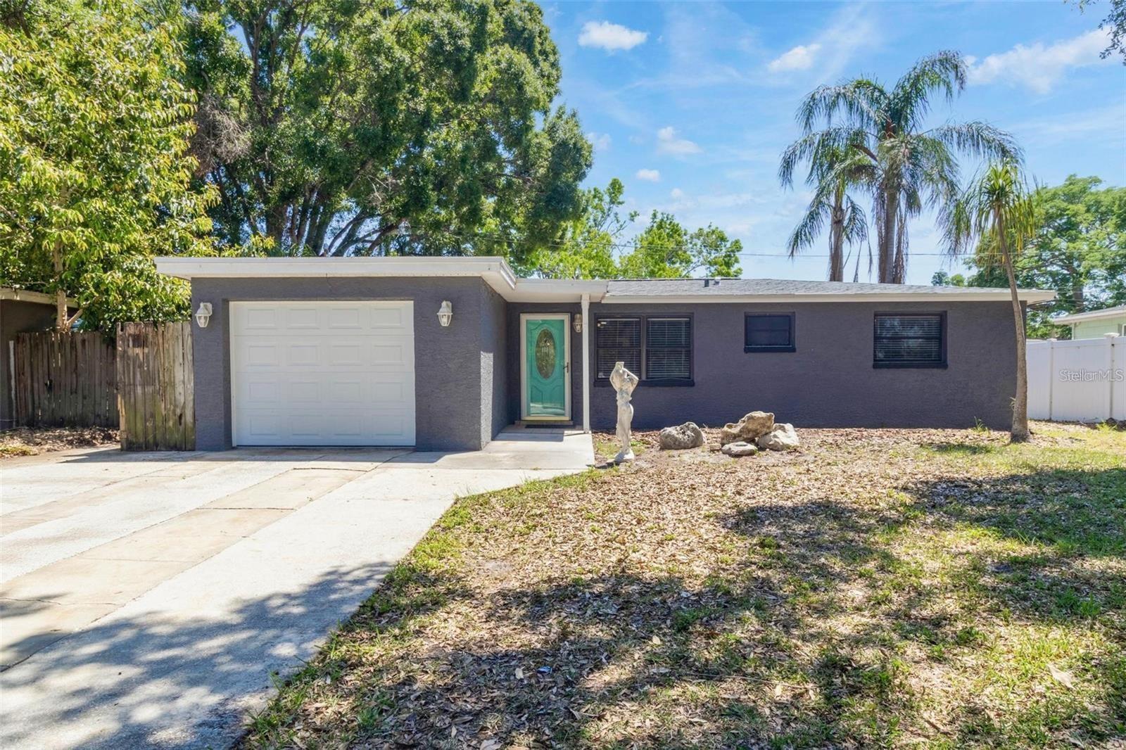 8648 78th Pl — photo