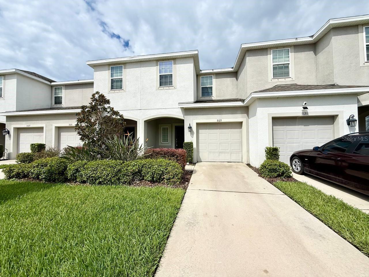 7123 Summer Holly Pl — photo