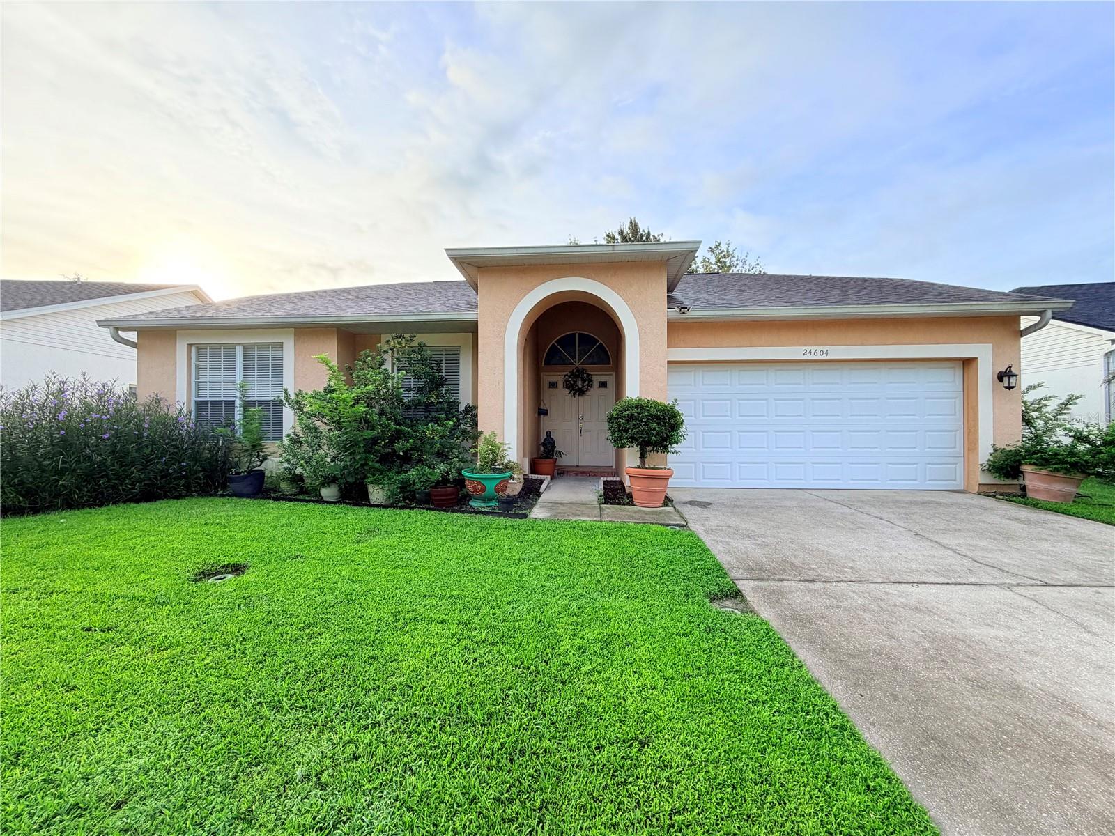 24604 Laurel Ridge Dr — photo
