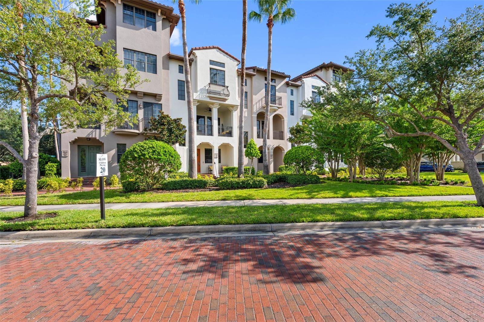 4815 Yacht Club Dr #103 — photo