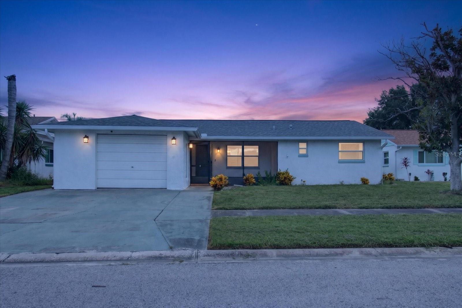 2217 Harrison Dr — photo