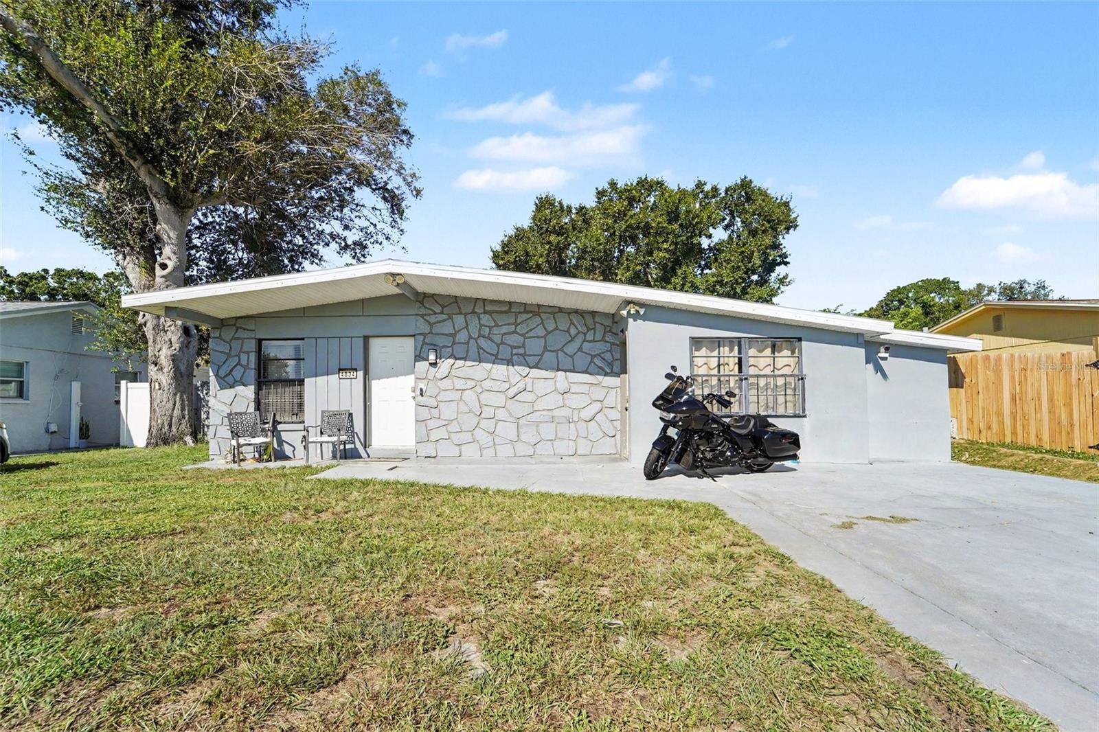 4834 Alvarado Dr — photo