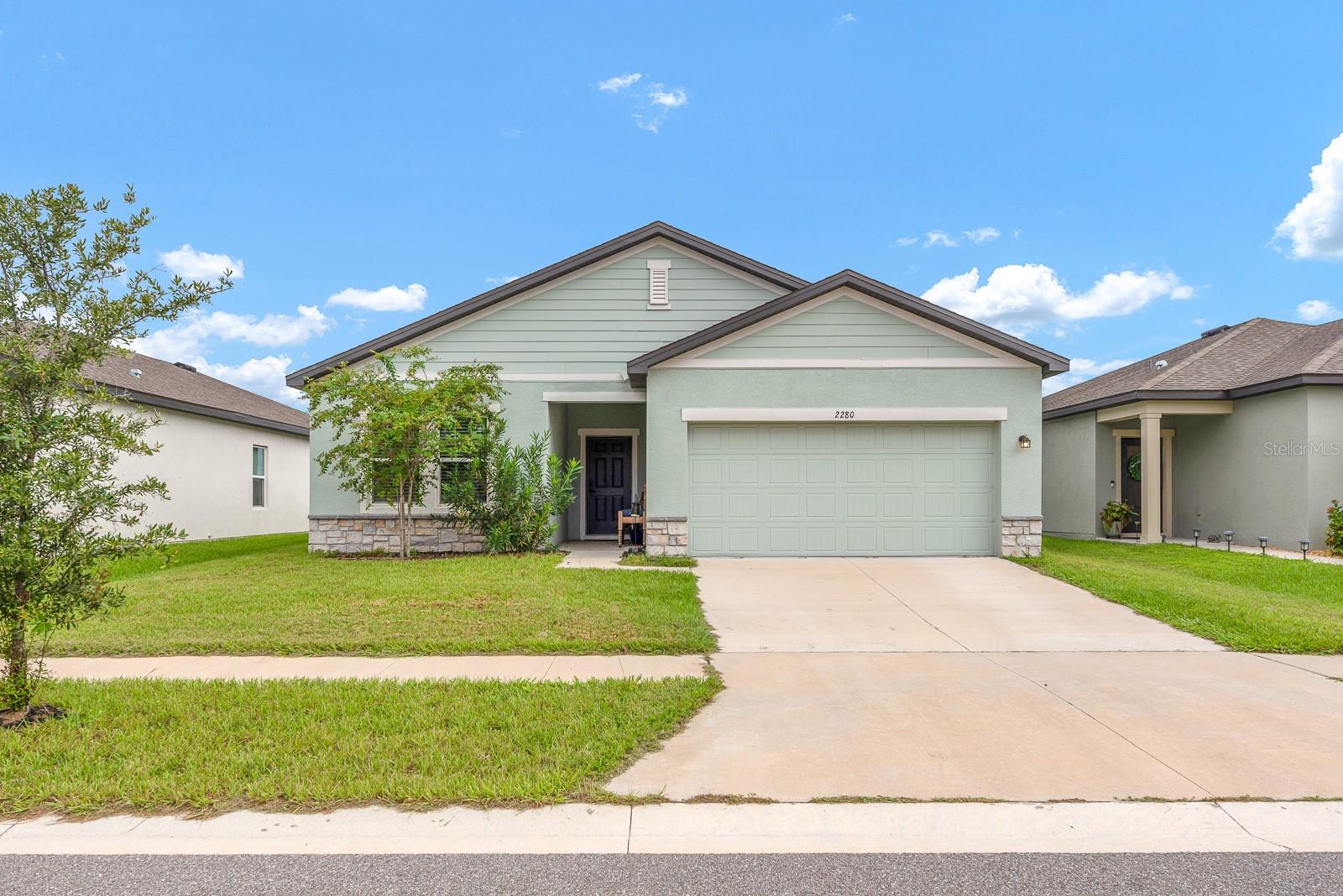 2280 Harris Hawk Ave — photo