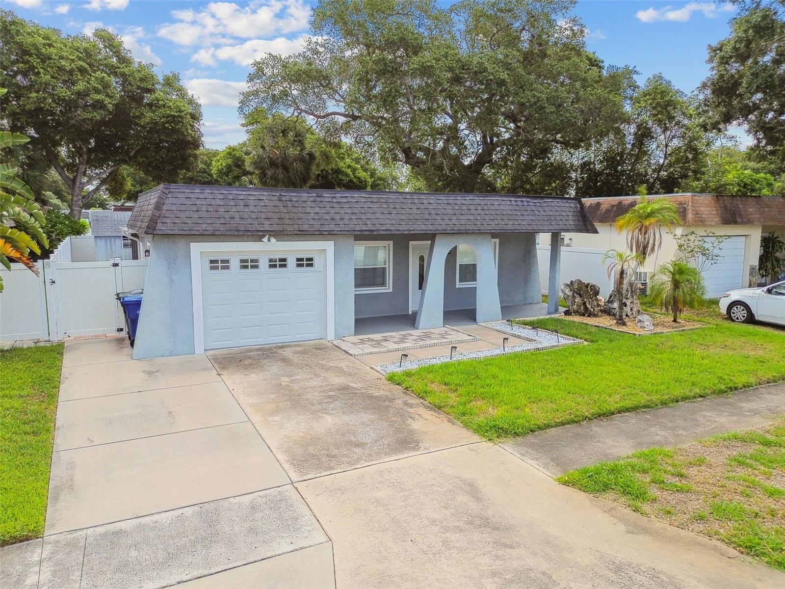 12257 Eldon Drive, Largo, FL 33774 — photo 3