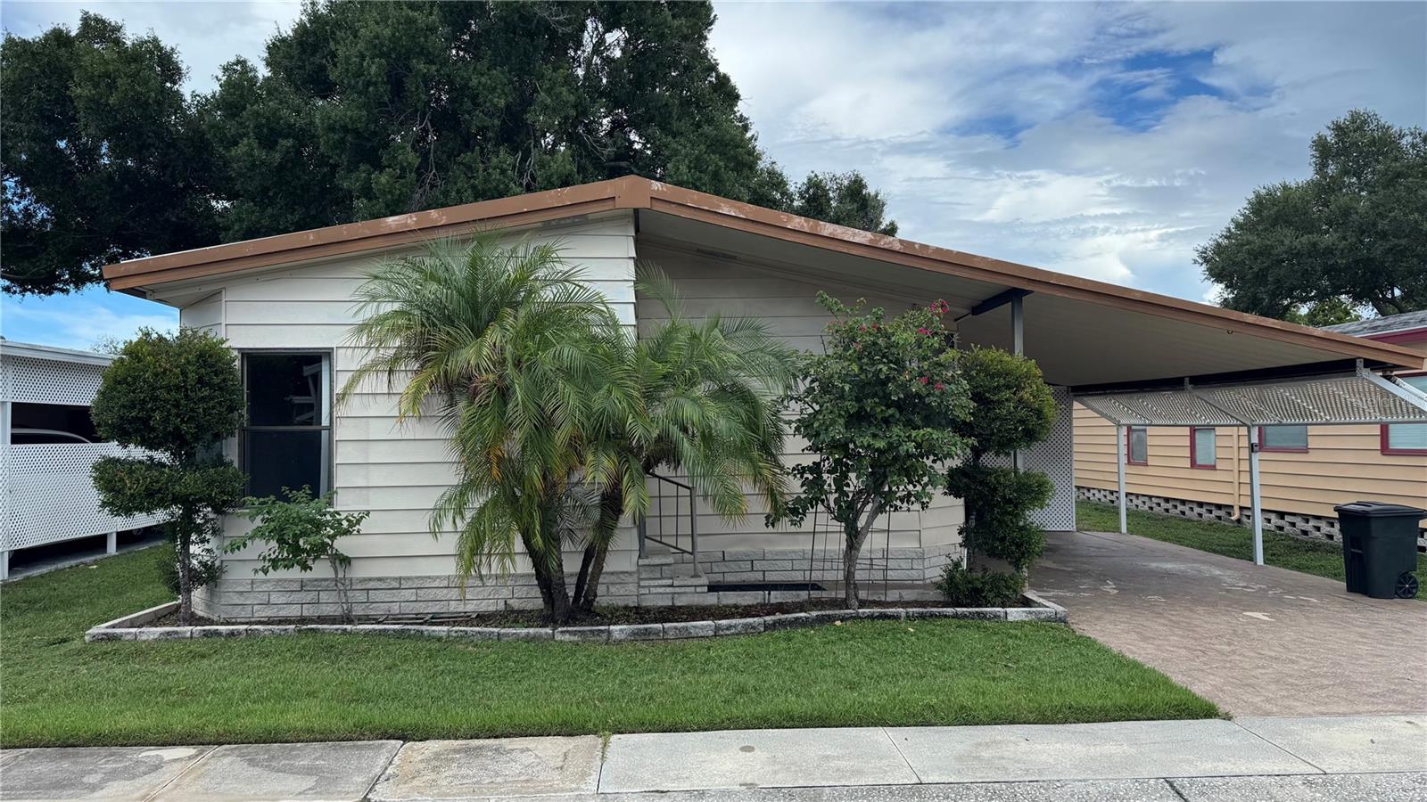 1001 Starkey Rd #329 — photo