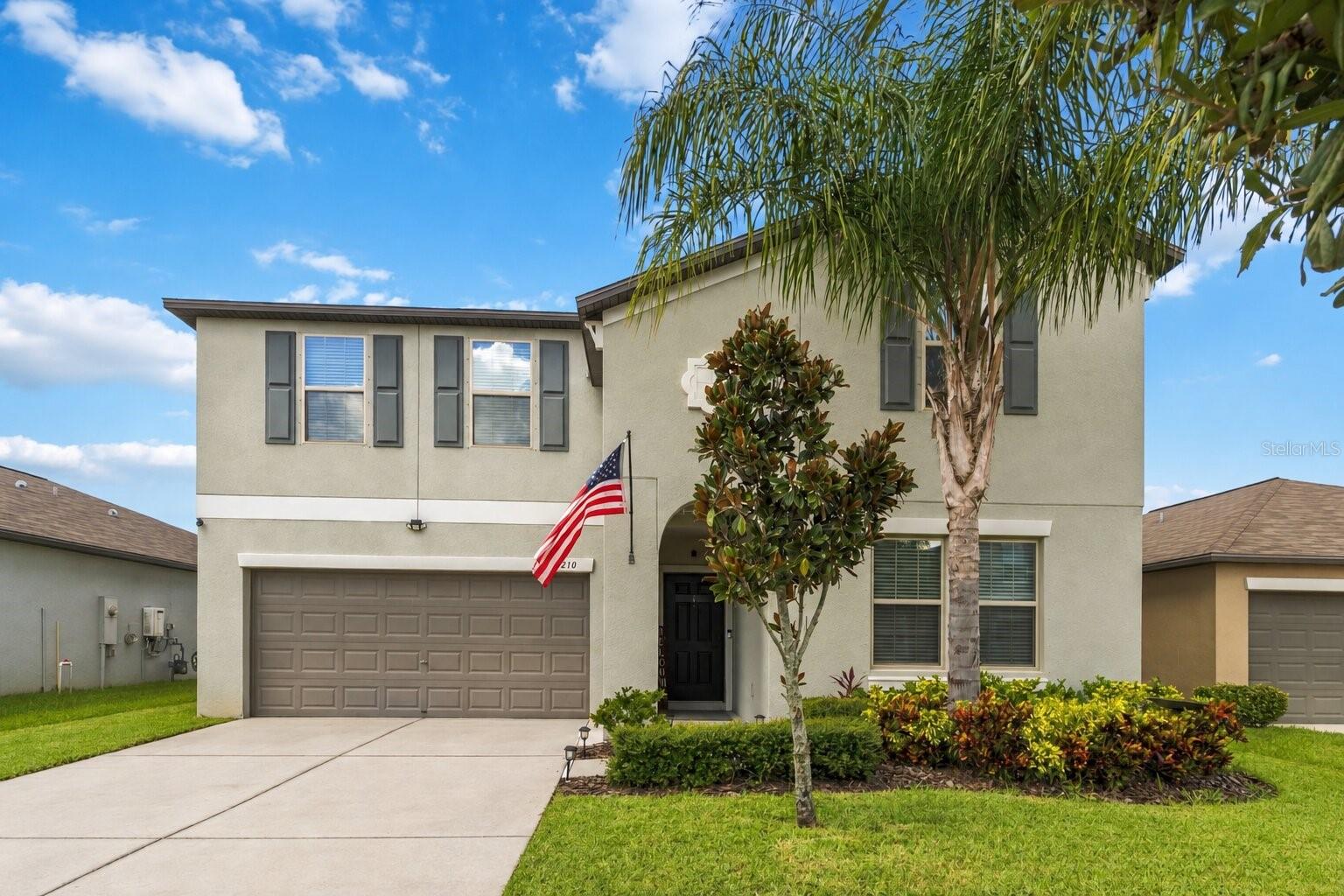 5210 Dandelion St — photo