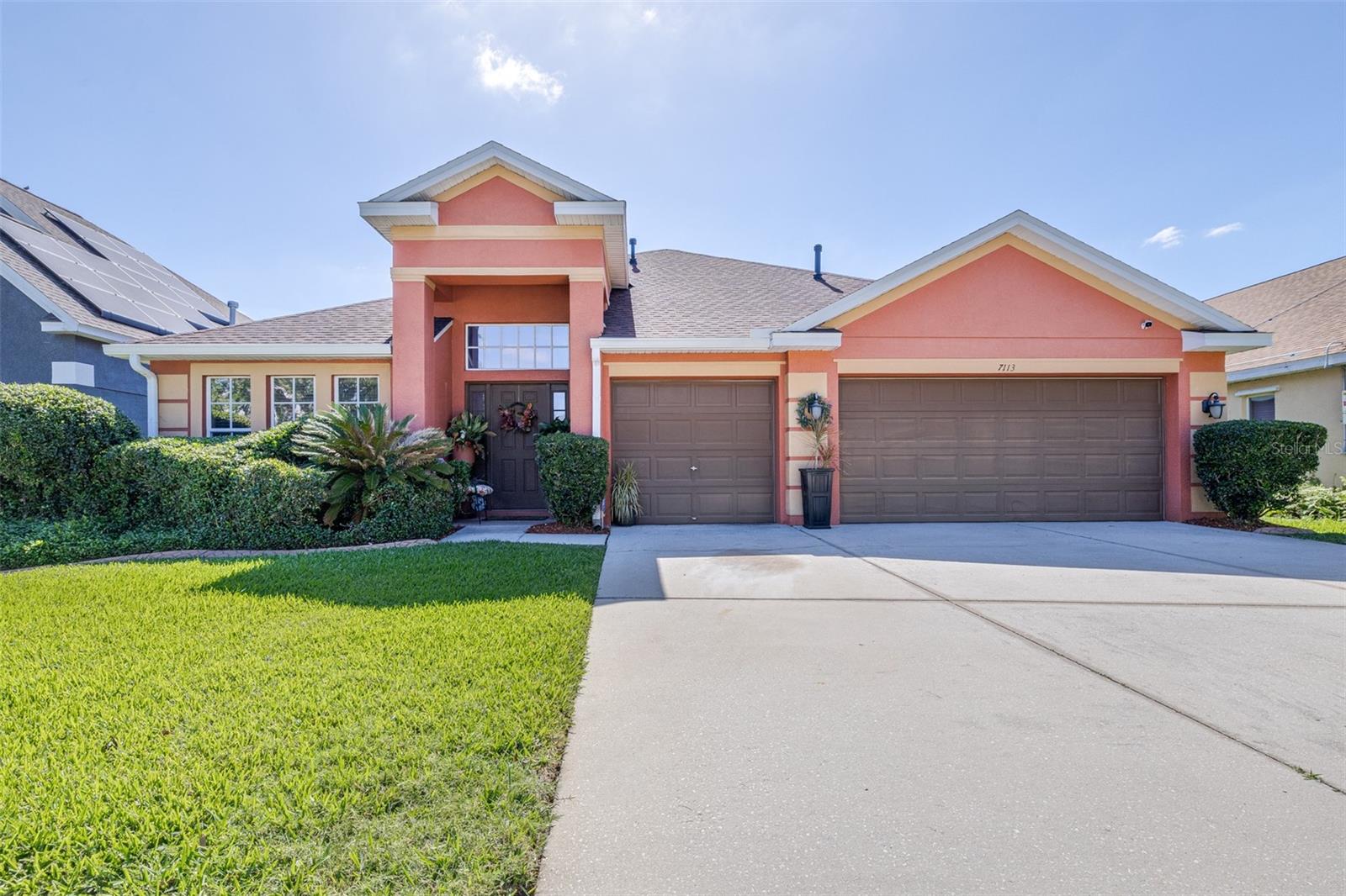 7113 Cromwell Park Ln — photo