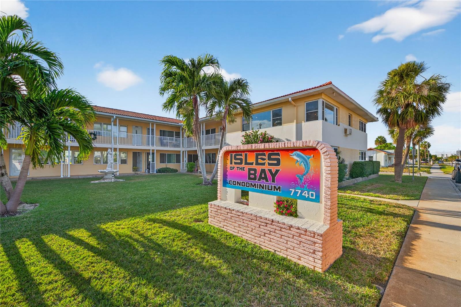 7740 Boca Ciega Dr #201 — photo