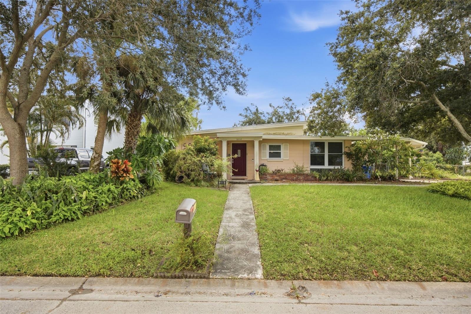 3206 River Cove Dr — photo