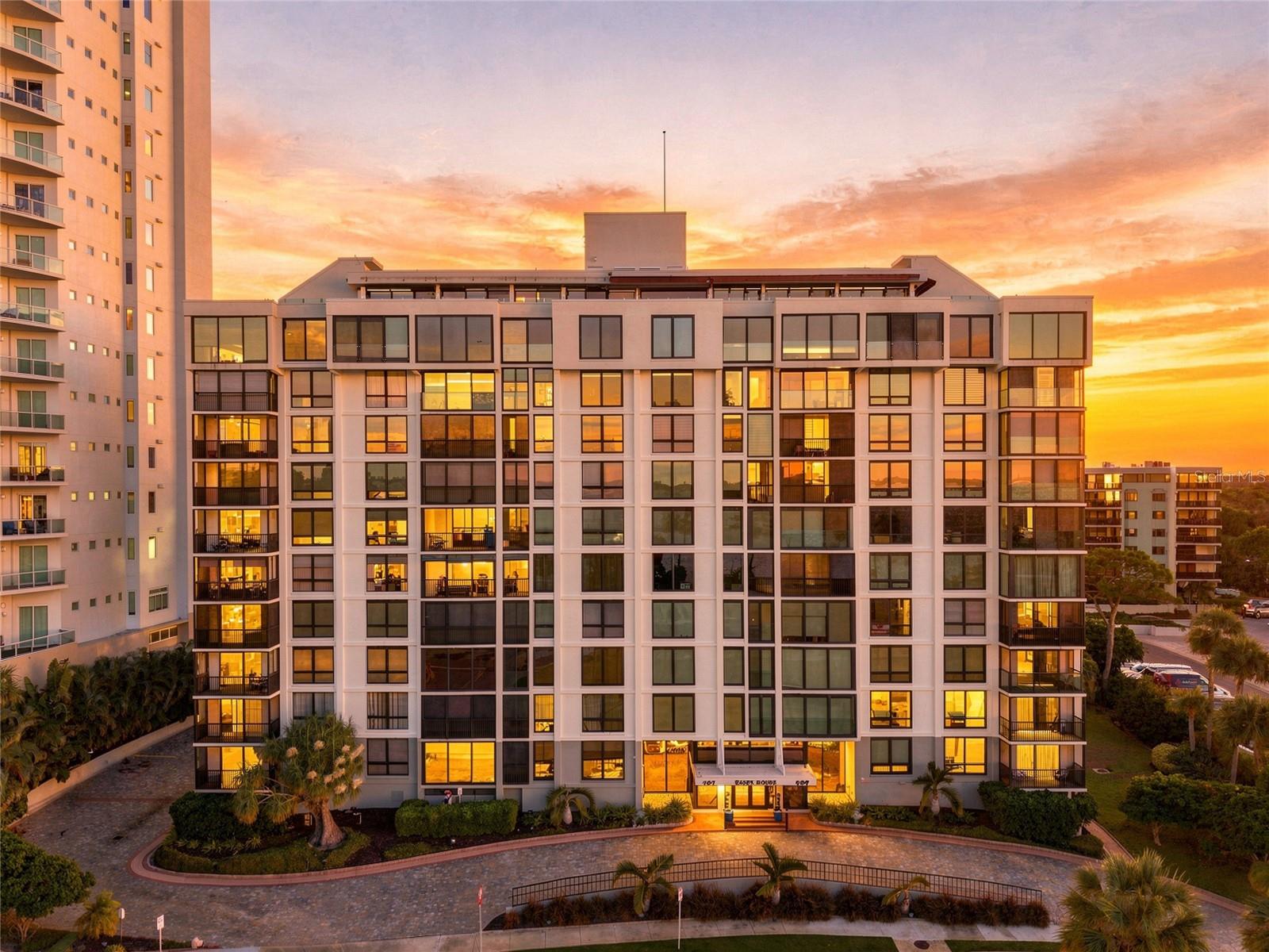 707 S Gulfstream Ave #1006 — photo