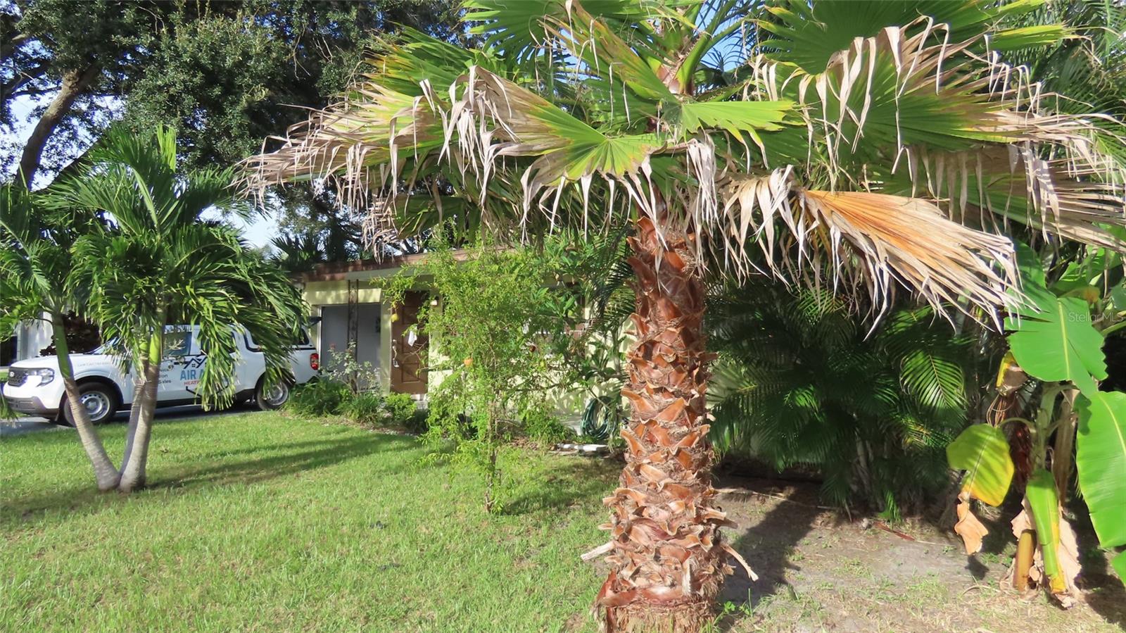1841 West Dr — photo
