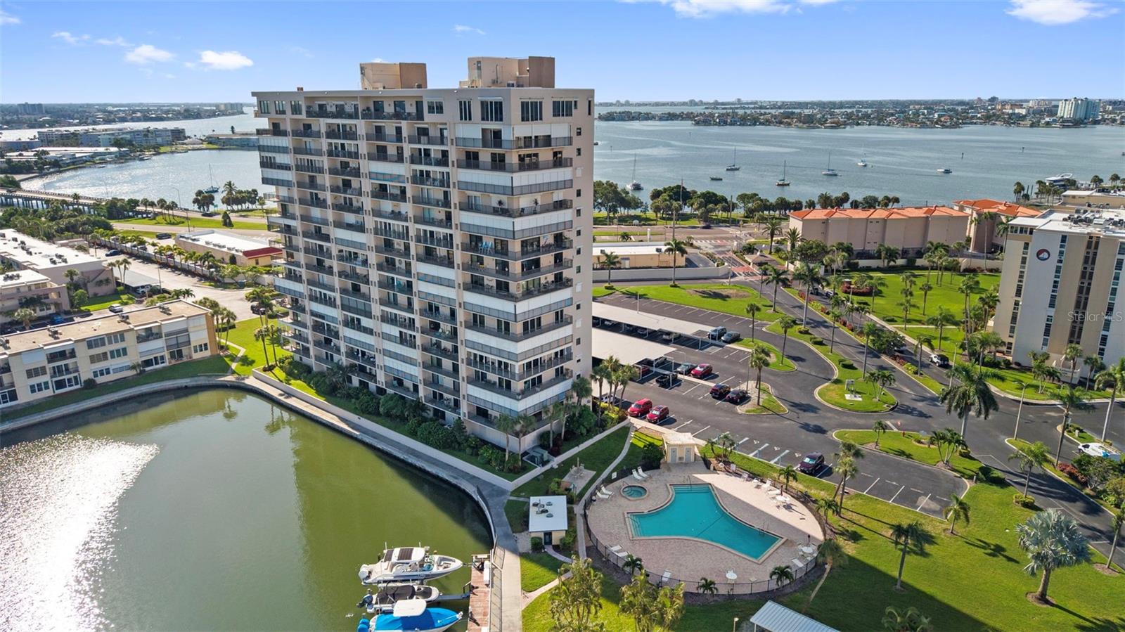 7300 Sun Island Dr S #1104 — photo