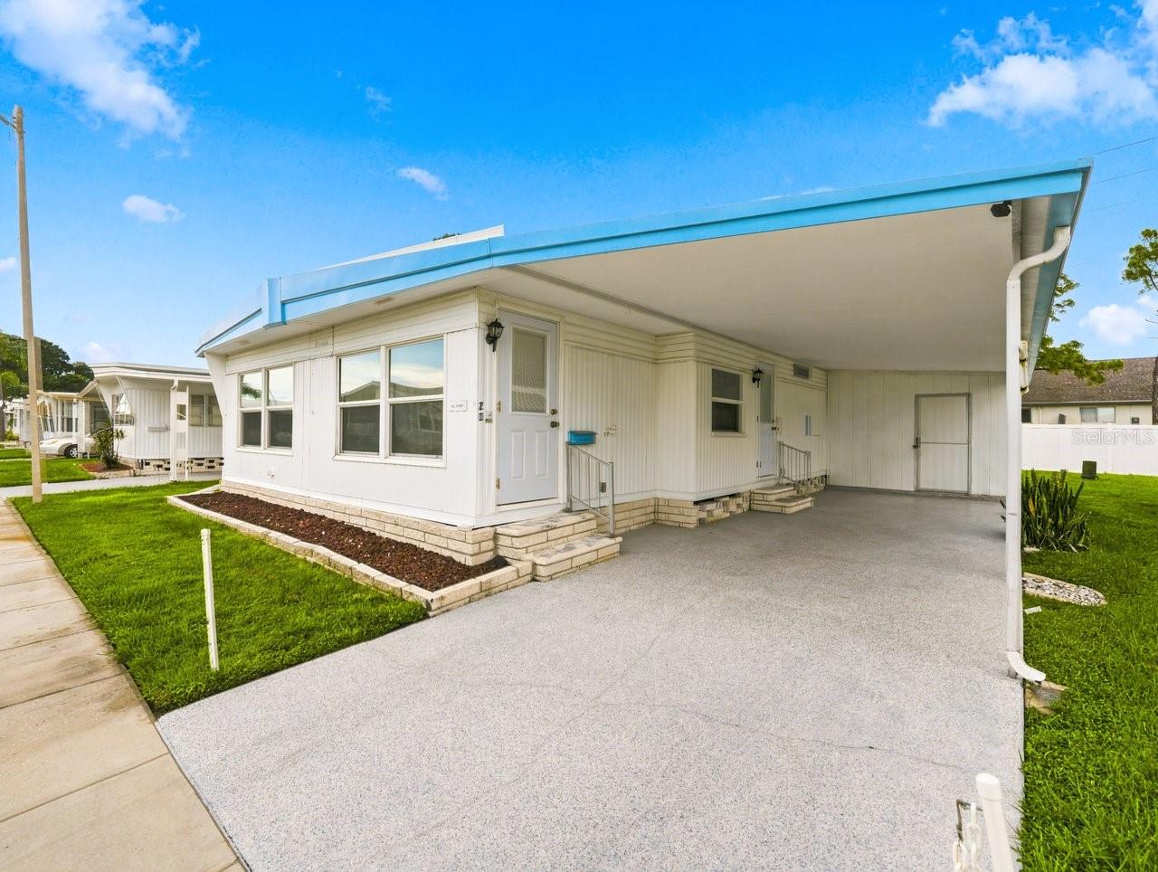 1100 Belcher Rd S #20 — photo