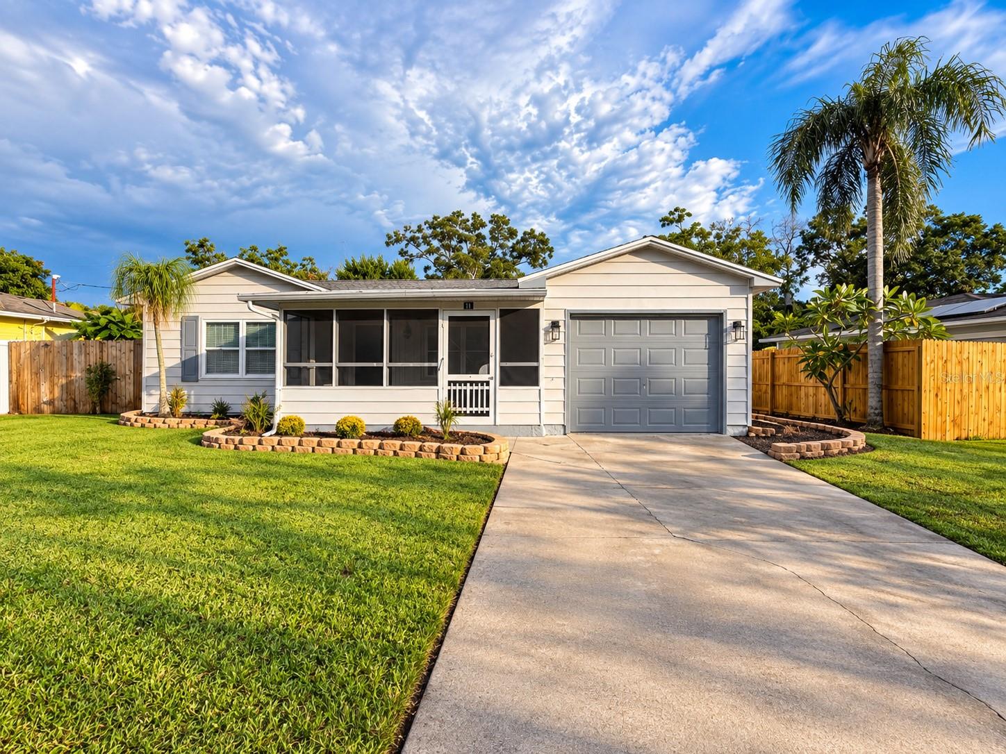 109 W Grapefruit Cir — photo