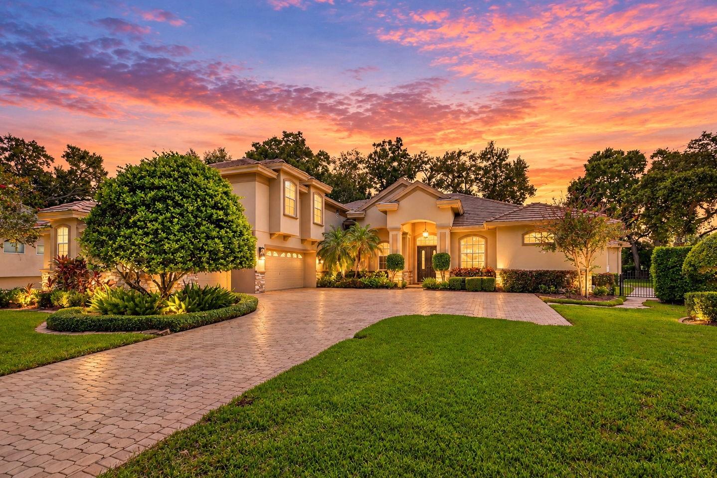 1516 Canopy Oaks Blvd — photo