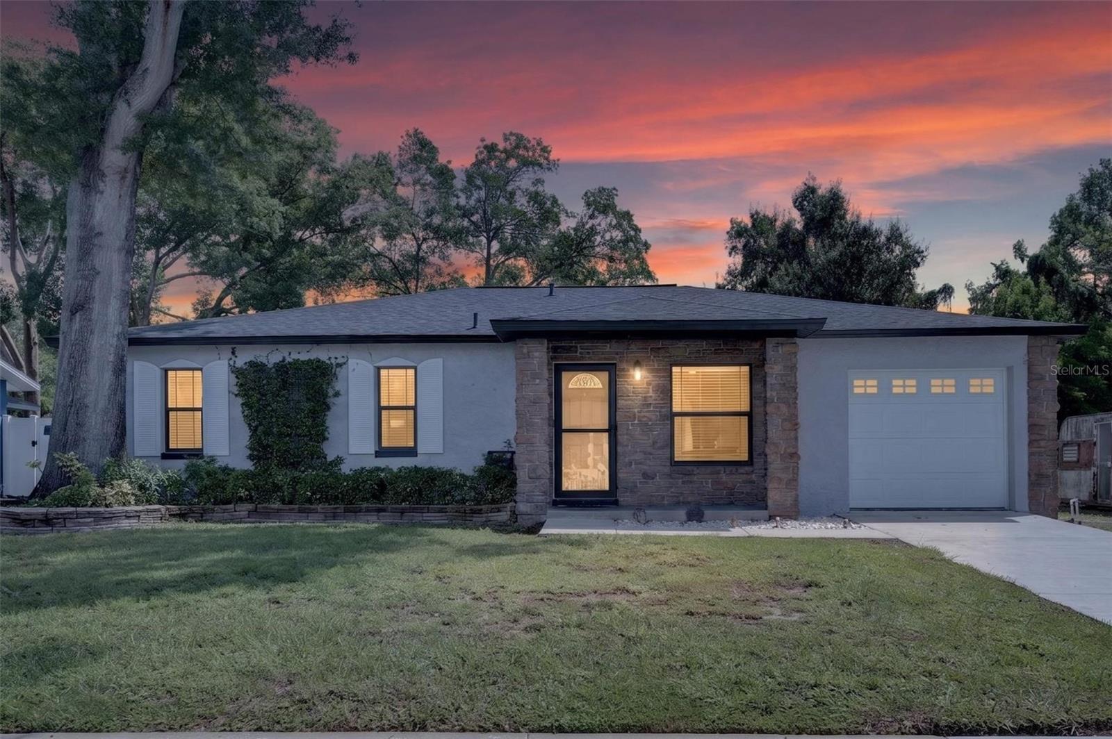 906 Cutler Dr — photo