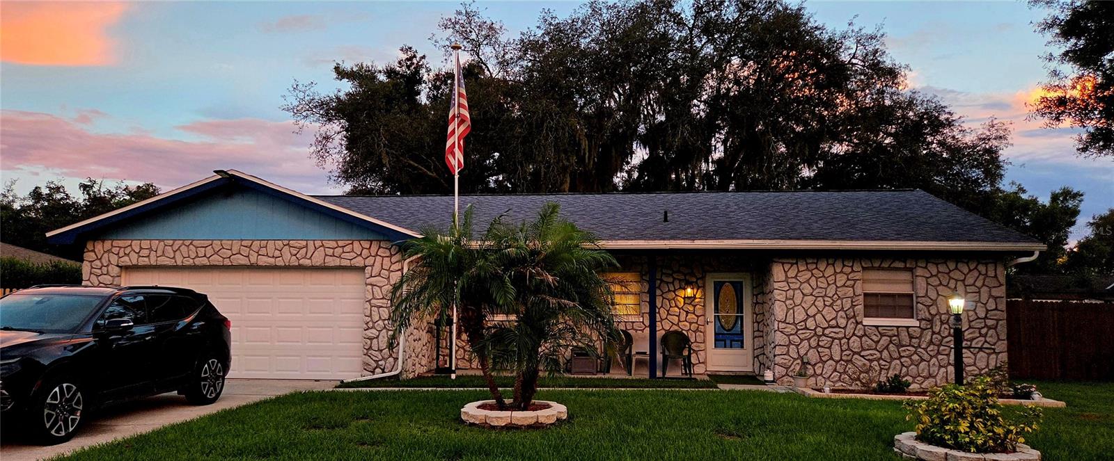 3833 Twilight Dr — photo