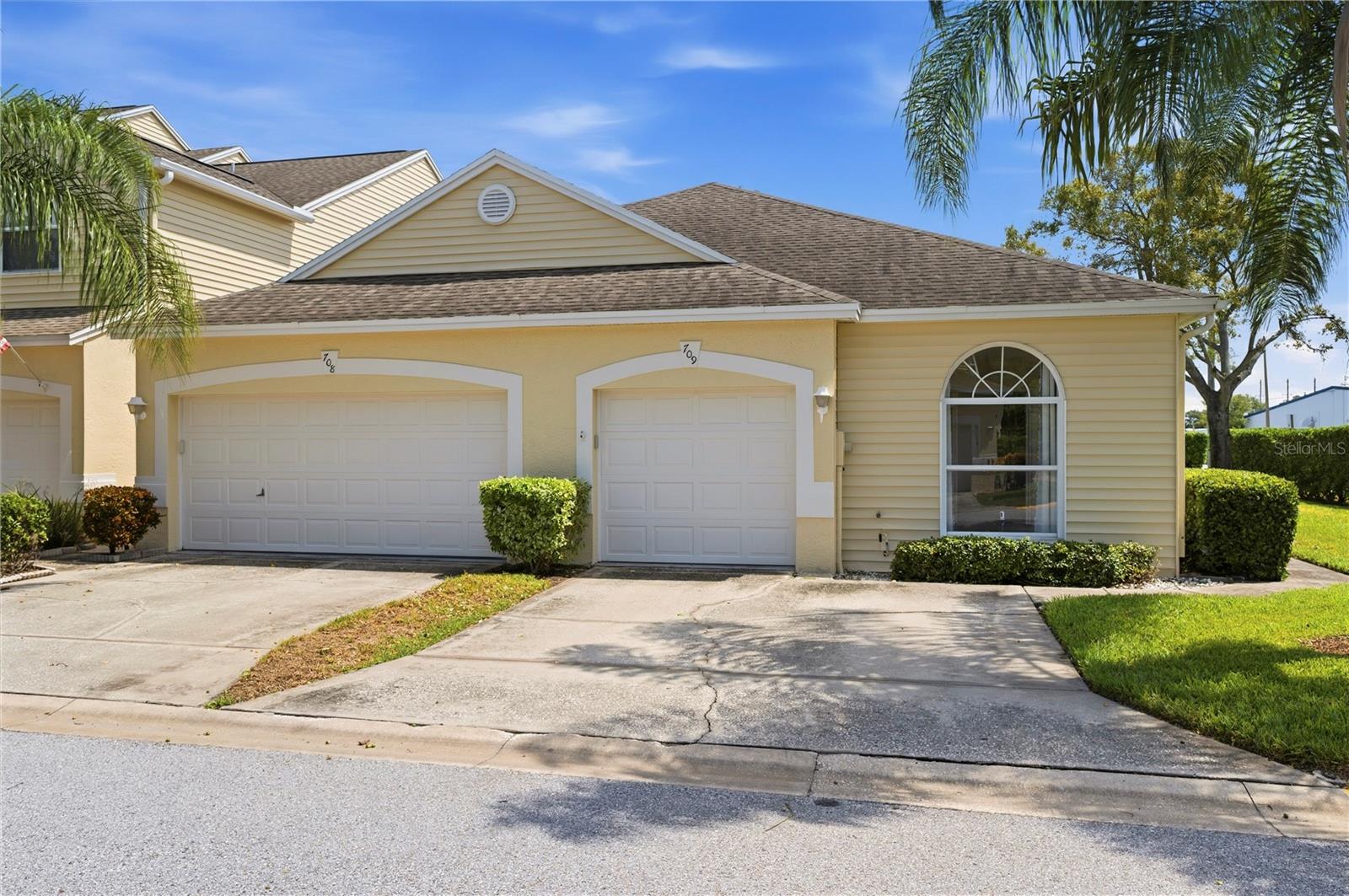 1050 Starkey Rd #709 — photo