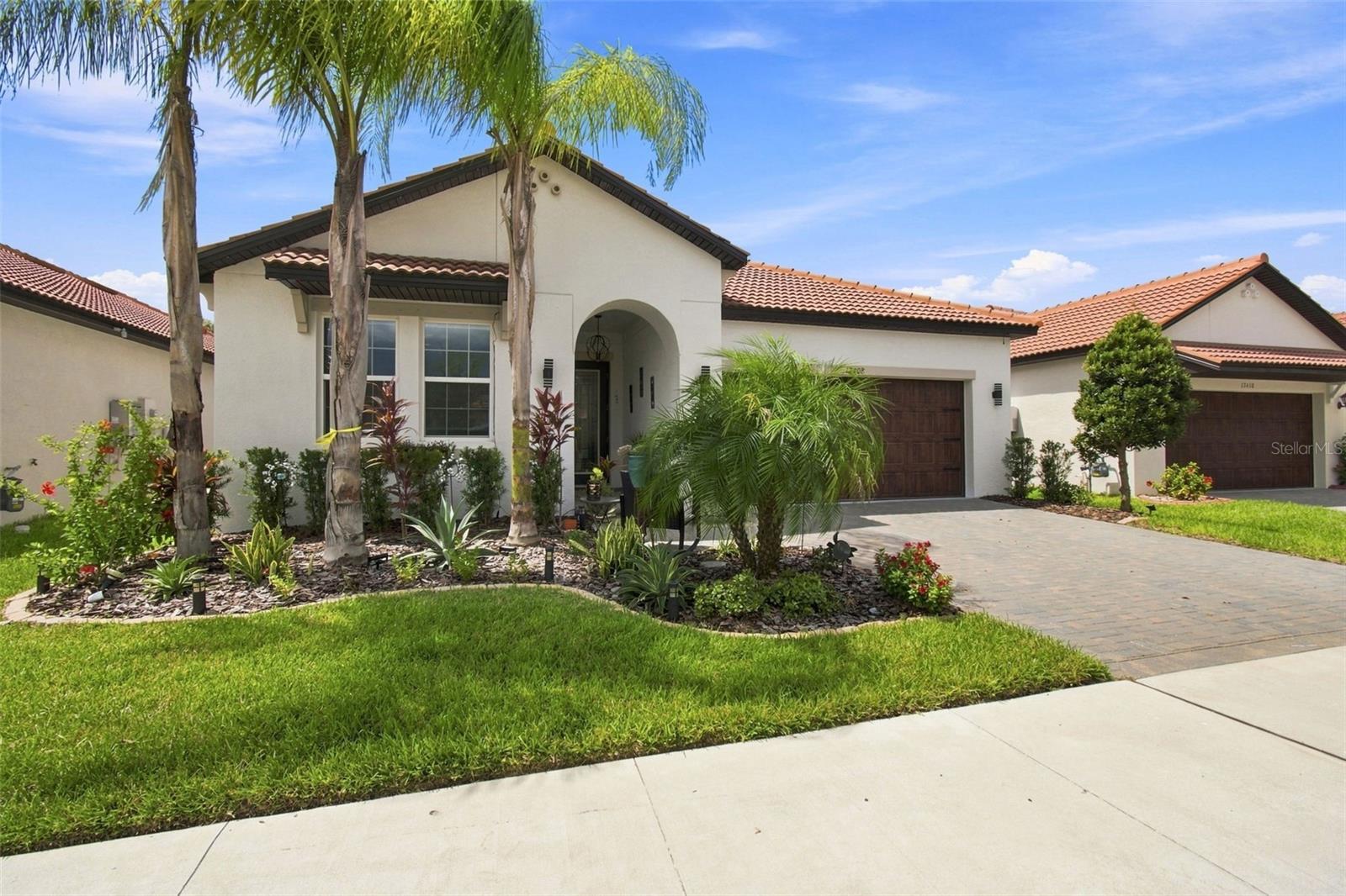 17408 Holly Well Ave — photo