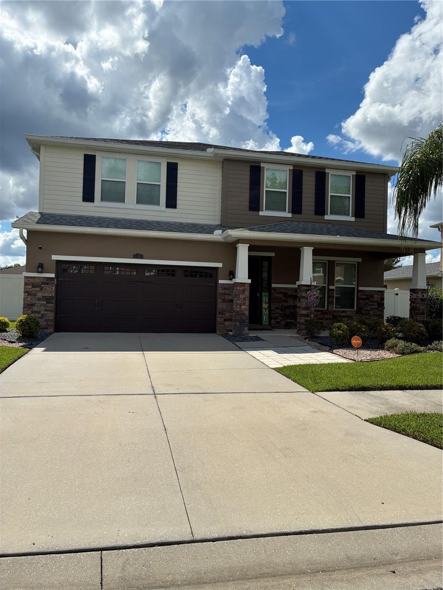 5401 Suncatcher Dr — photo