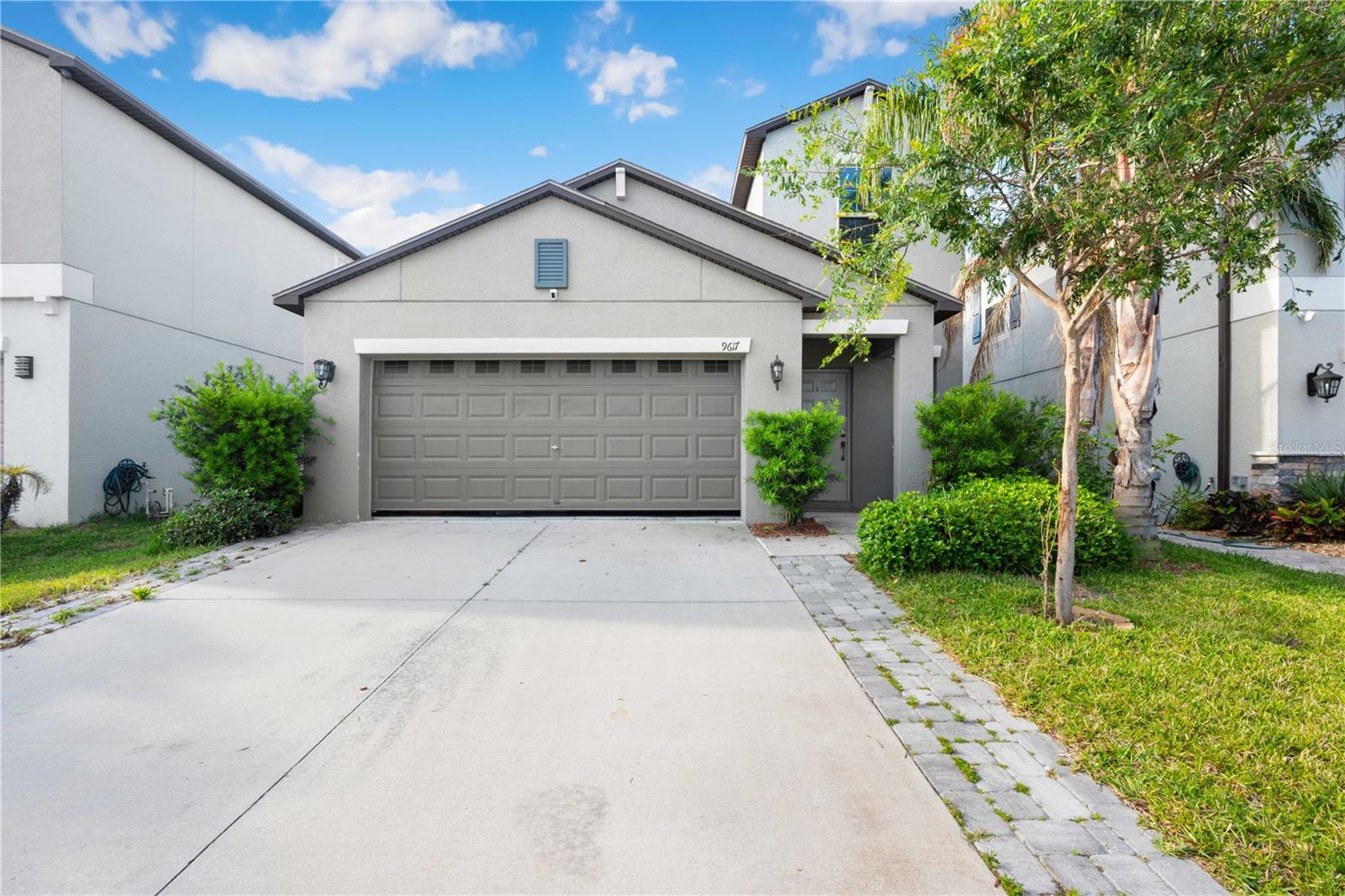 9617 Channing Hill Dr — photo