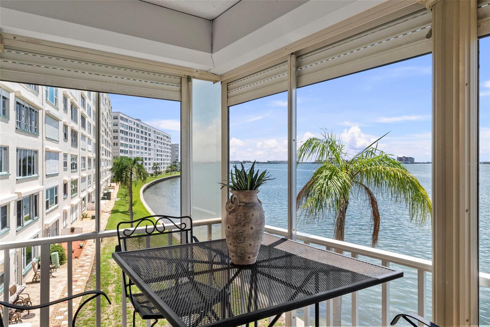 6060 Shore Blvd S #200 — photo