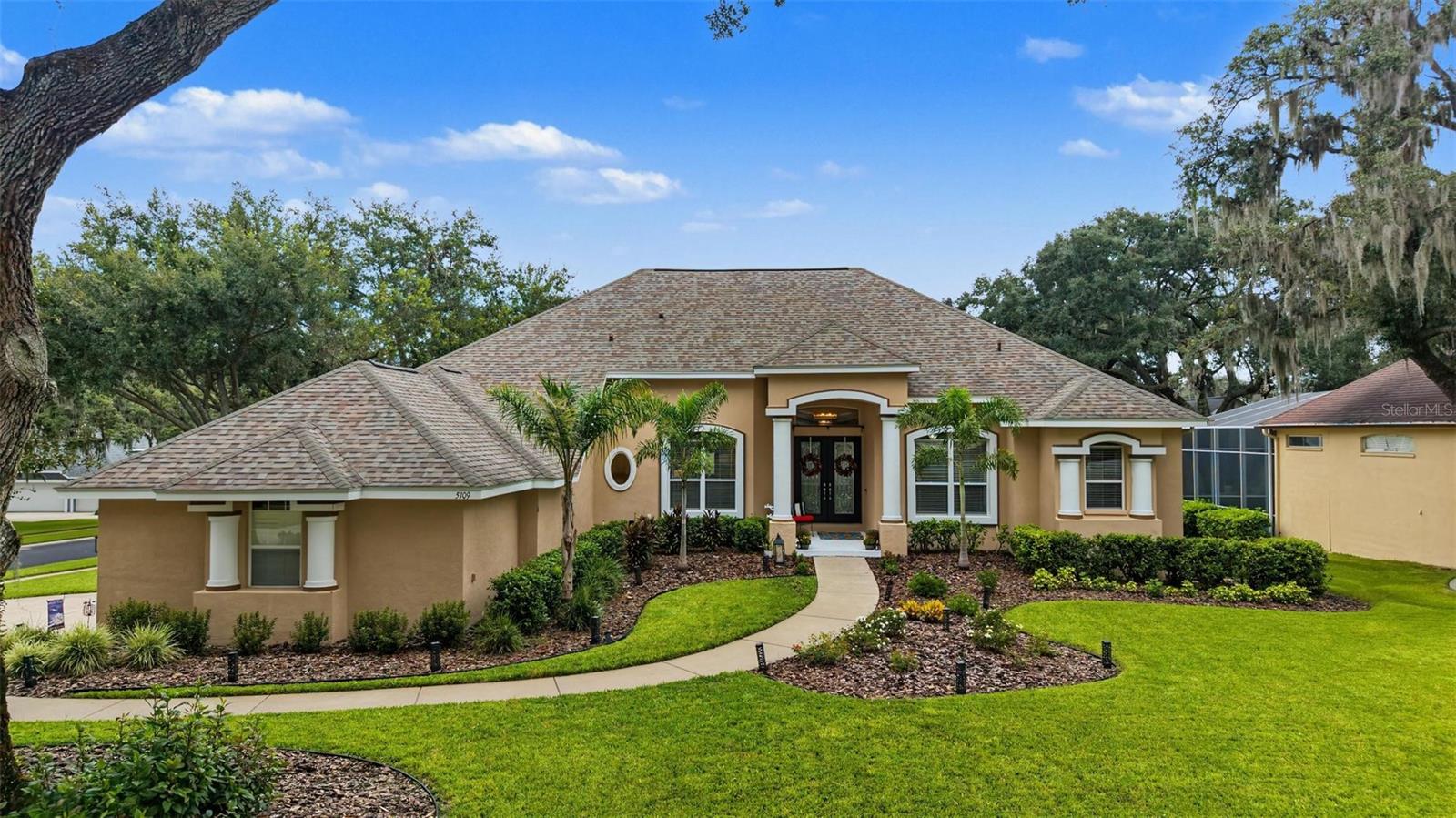 5109 Sylvan Oaks Dr — photo