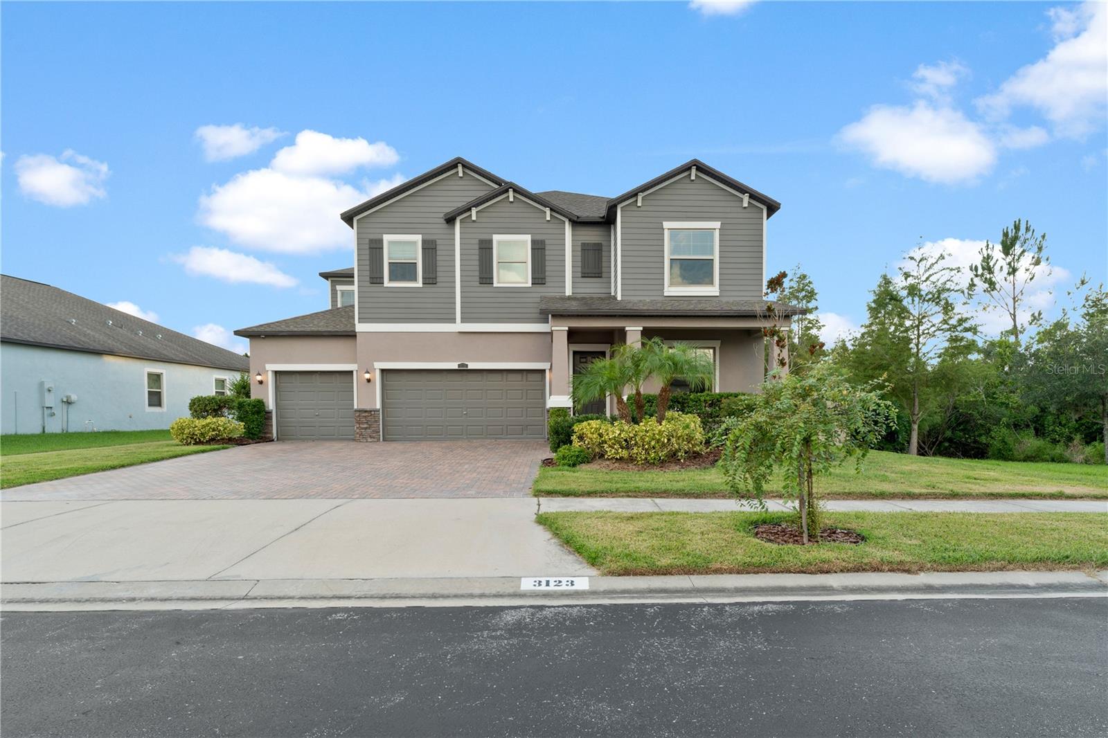 3123 Hilliard Dr — photo