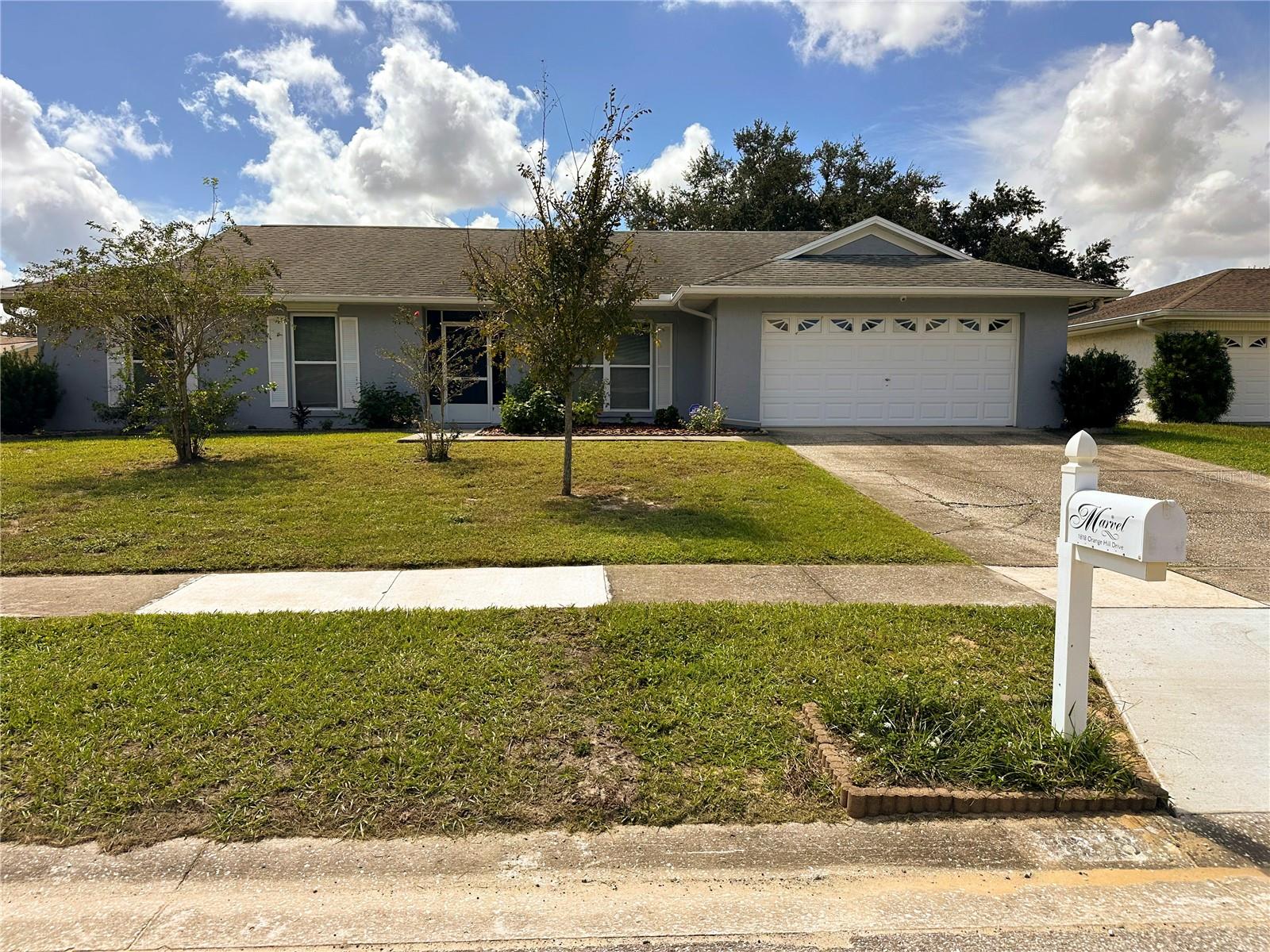 1818 Orange Hill Dr — photo
