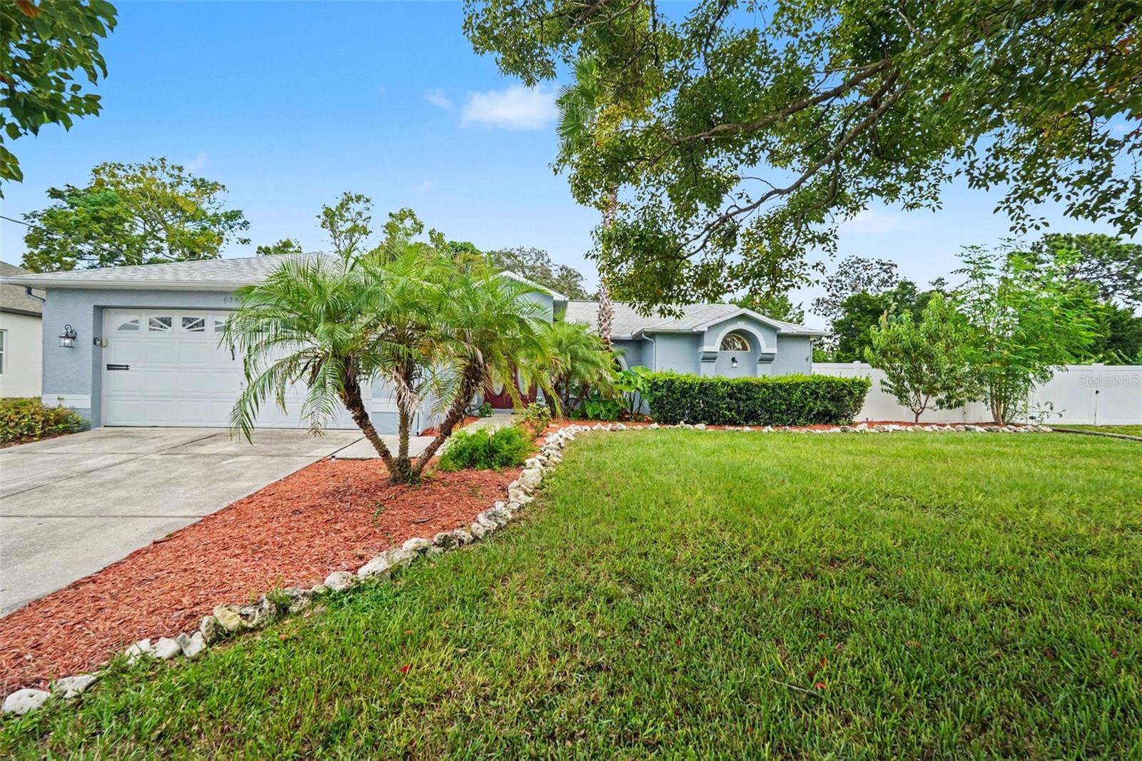 6293 Grapewood Road, Spring Hill, FL 34609 — photo 2