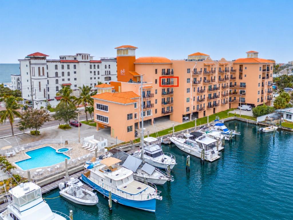 13235 Gulf Blvd #502 — photo