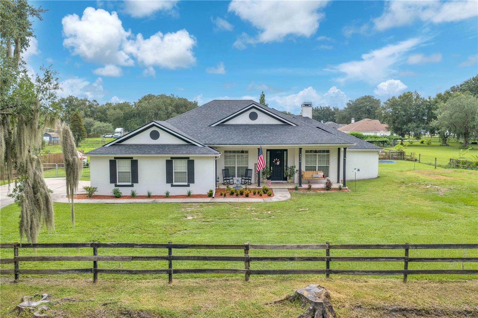 4516 Hawkins Rd — photo