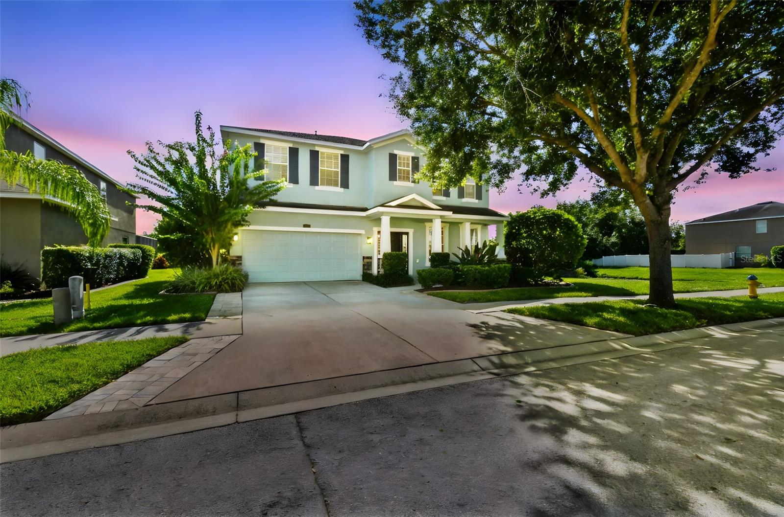 12320 Fairlawn Dr — photo