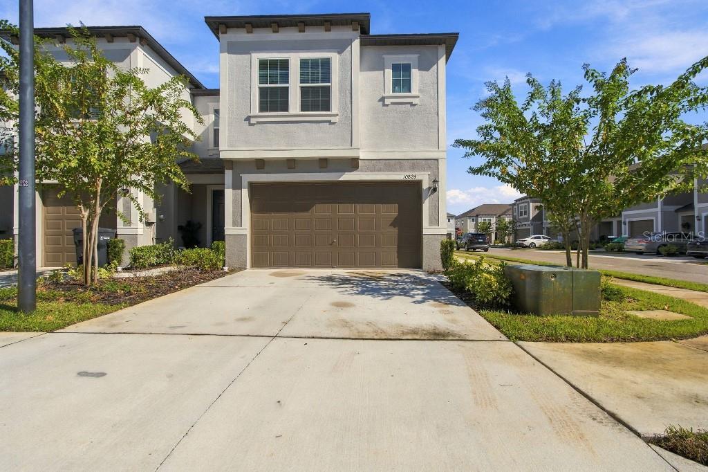 10824 Fanning Springs Ct — photo