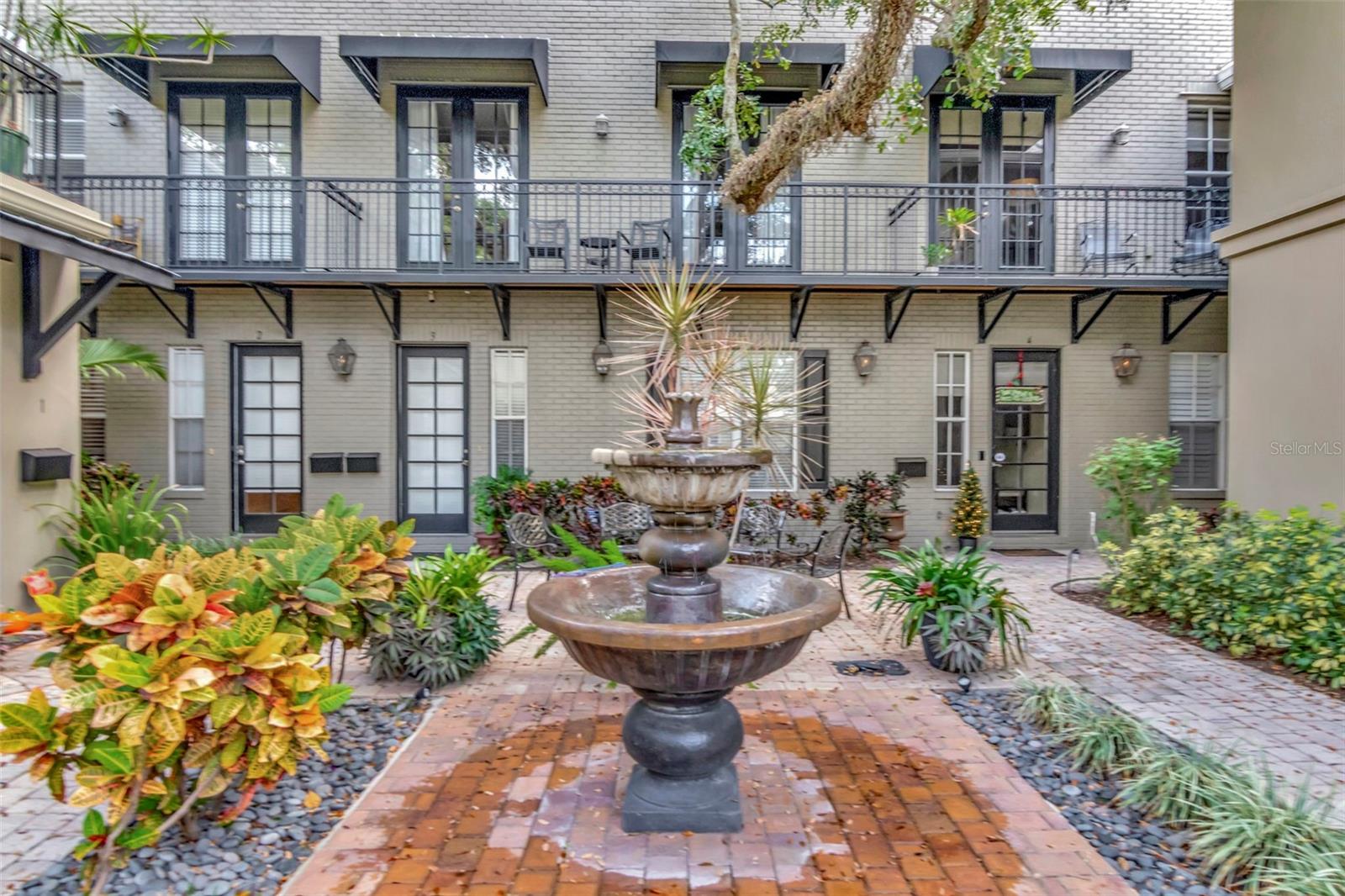 1008 S Moody Ave #2 — photo