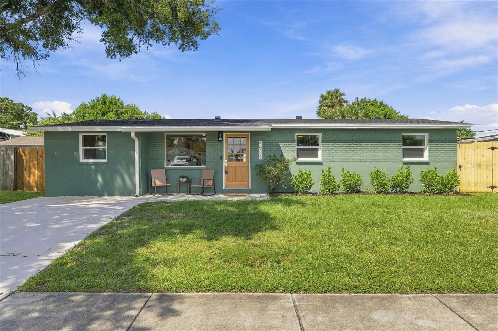 4531 W Fern St — photo