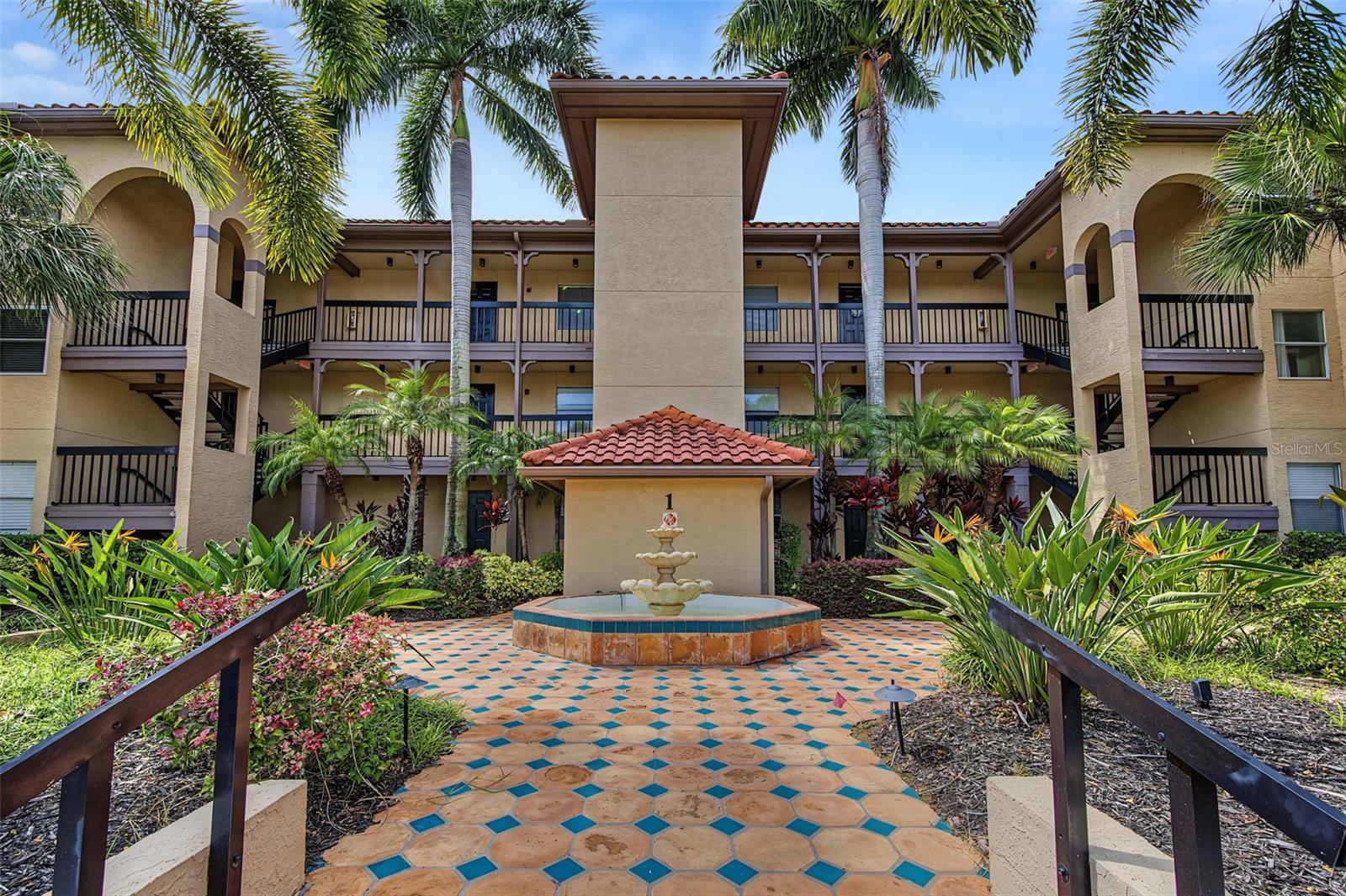 2400 Feather Sound Dr #123 — photo