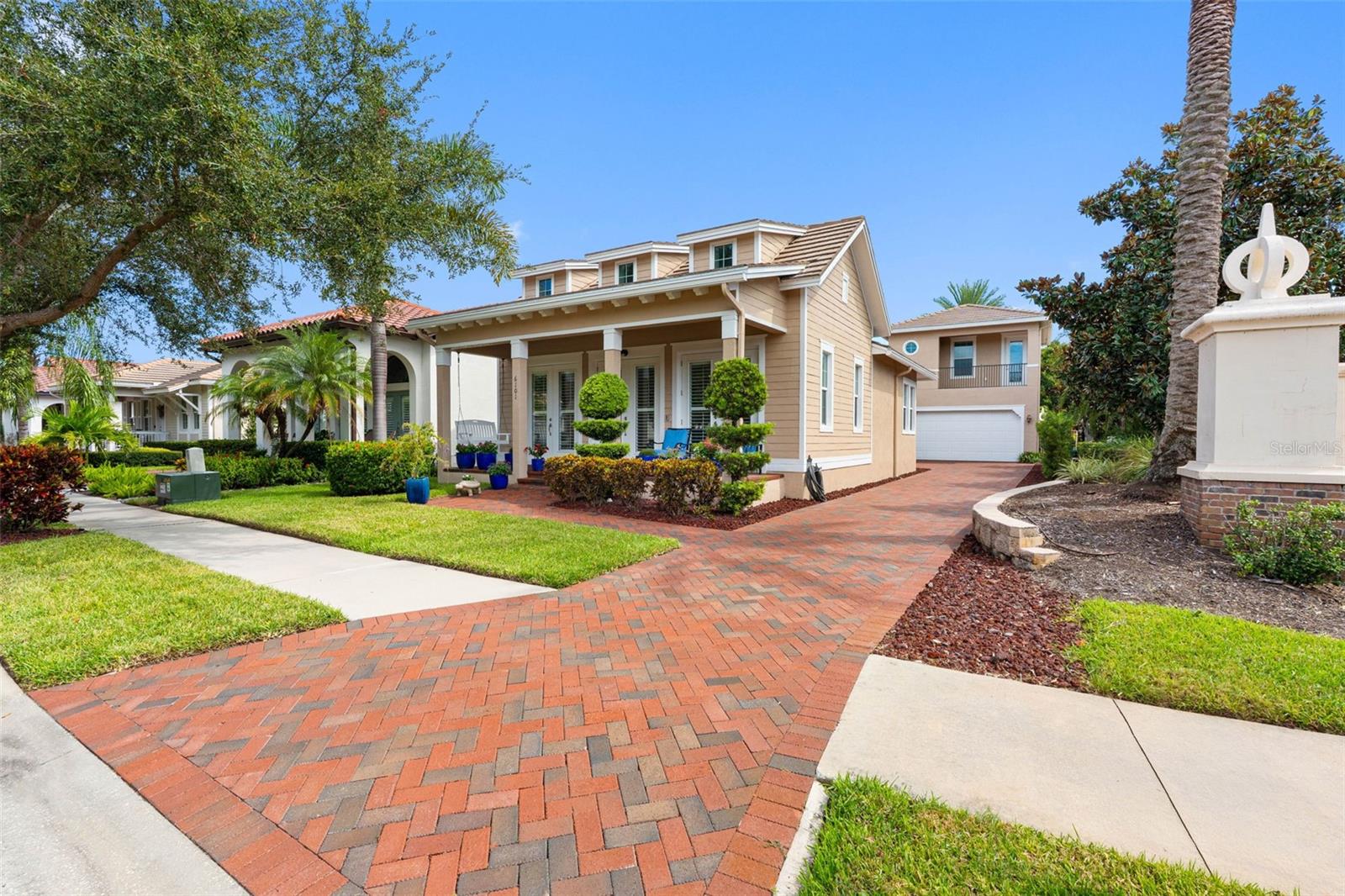 6101 Yeats Manor Dr — photo