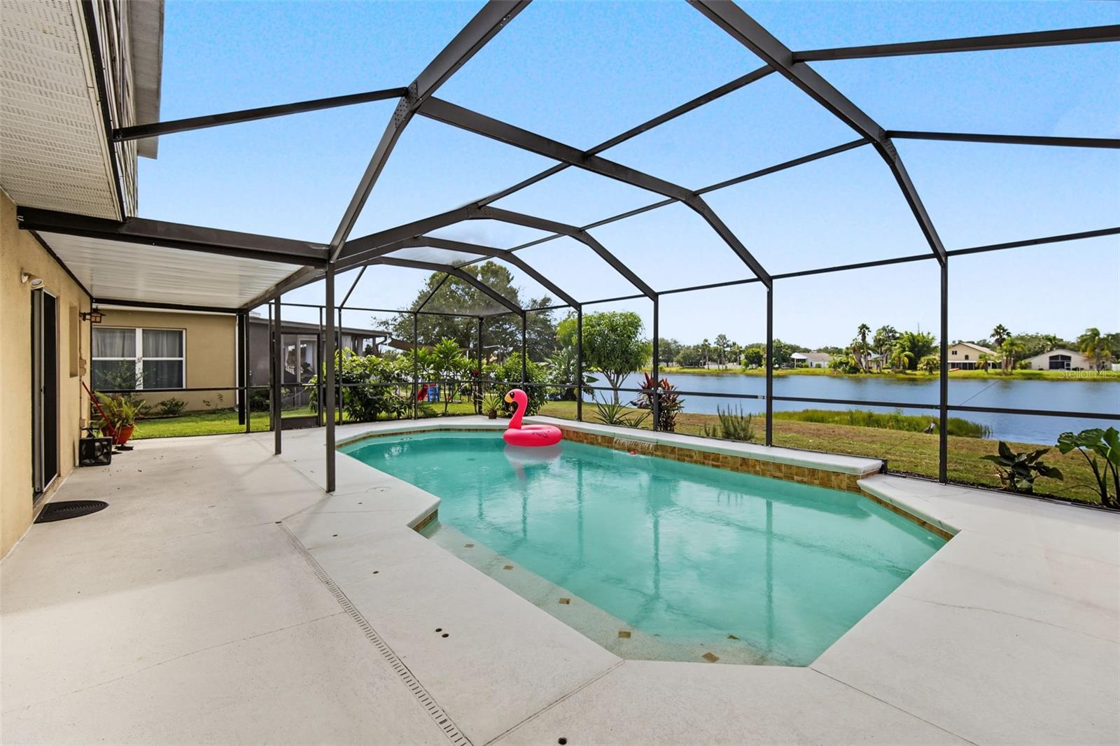 12927 Lake Vista Dr — photo