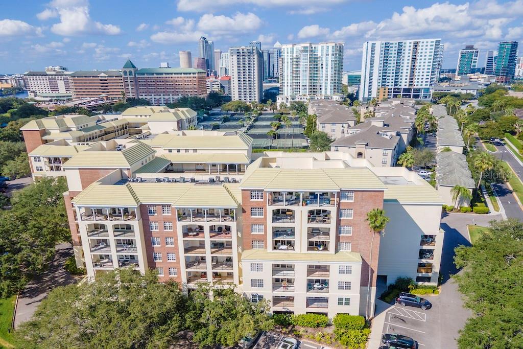1002 S Harbour Island Blvd #1302 — photo