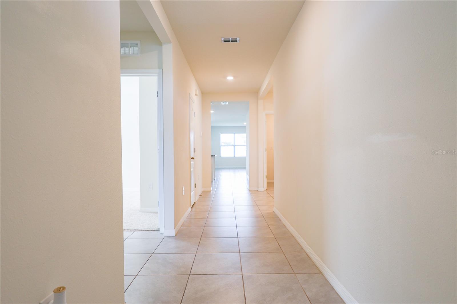 521 Talisi Loop, St Cloud, FL 34771 — photo 2