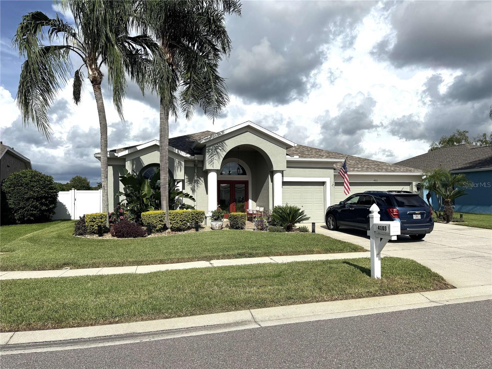 4103 Snipe Ln — photo