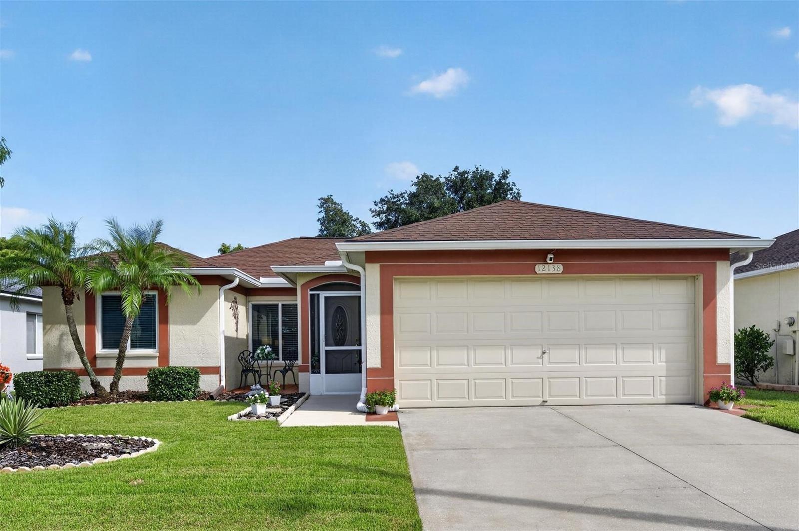 12138 Buffington Ln — photo
