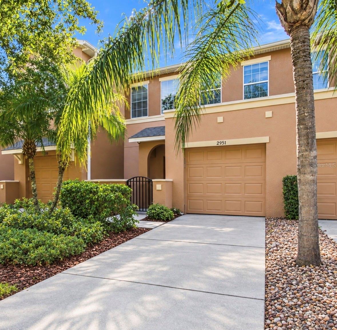 2951 Birchcreek Dr — photo