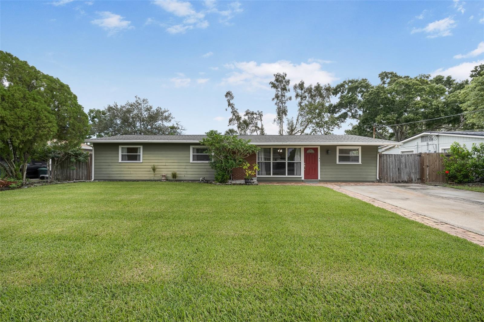 3705 W Tyson Ave — photo