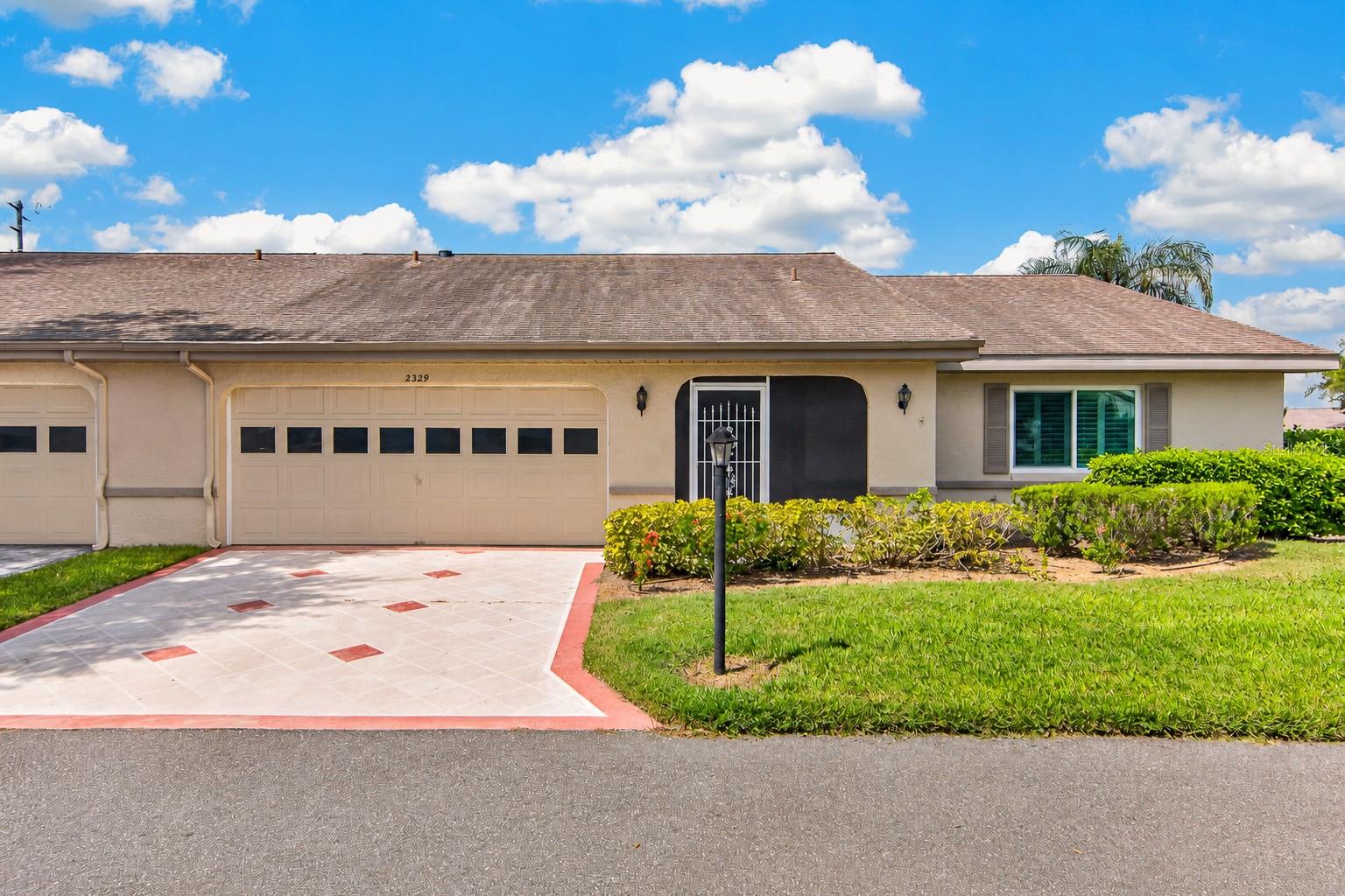 2329 Lancaster Dr — photo