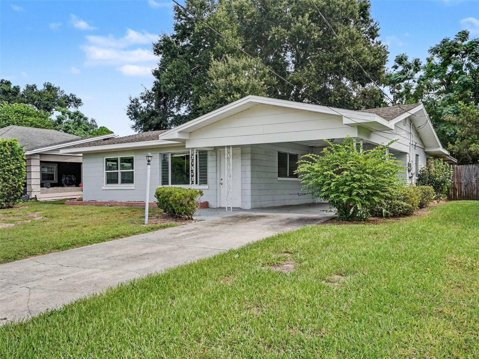 624 Lake Elizabeth Dr — photo
